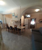 Apartments Ivo