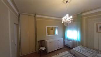 Apartments Ivo