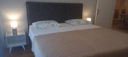 Apartments Ivo