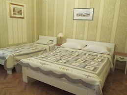 Apartments Ivo