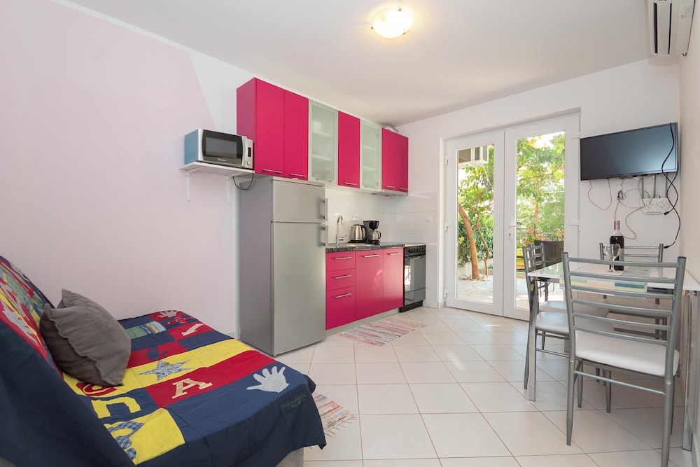 Apartment Tom