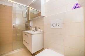 Apartments Saga 2