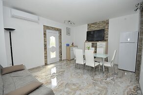 Apartments Ivica