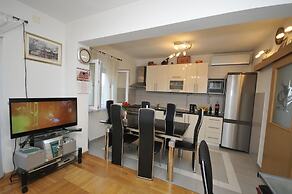 Apartments Ivica