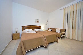Apartment Ivo