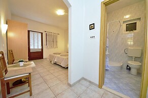 Apartment Ivo