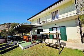 Apartment Ivo