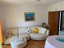 Apartments Josip