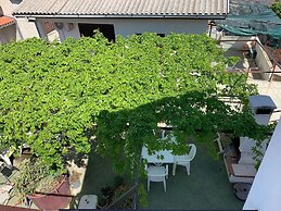 Apartments Josip