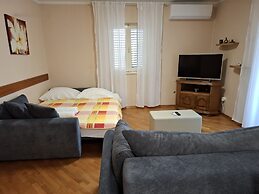 Apartments Mario