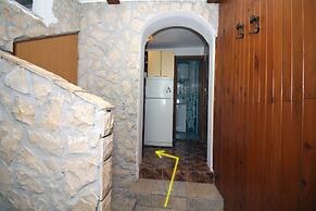 House Ante