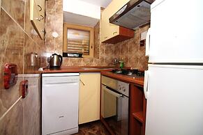 House Ante