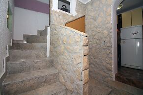 House Ante