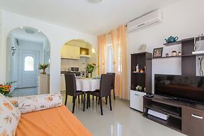 House Mirjana