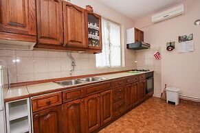 Apartments Zana