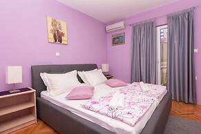 Apartments and Room Goran