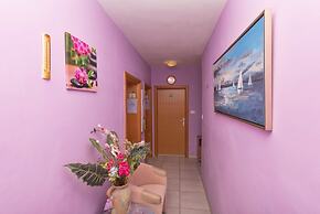 Apartments and Room Goran