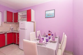 Apartments and Room Goran