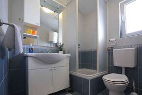 Apartments and Room Goran