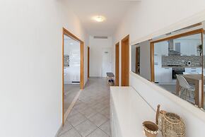 Apartment Sunny
