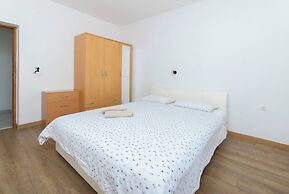 Apartment Sunny