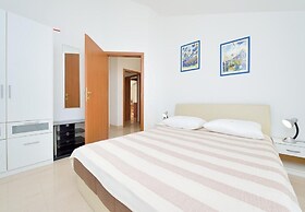Apartments Ljuba