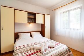 Apartment Ivope