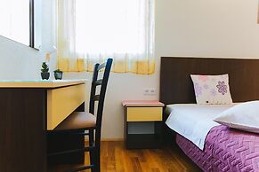 Apartments Mari