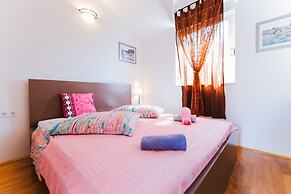 Apartments Mari