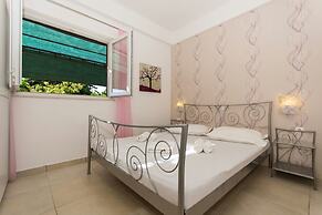 Apartment Bareta