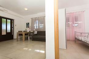 Apartment Bareta