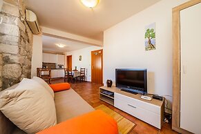 Apartments Villa Mirakul