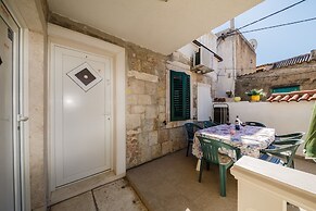 Apartments Villa Mirakul
