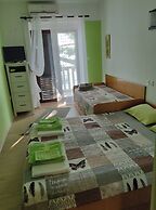 Apartments Ani
