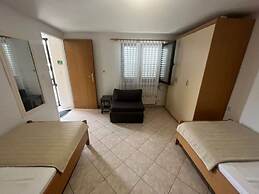 Apartment Ani