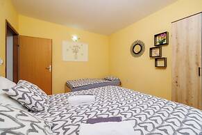 Apartments Roby