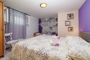 Apartments Roby