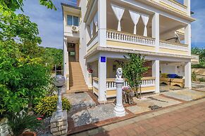Apartments Roby