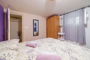 Apartments Roby