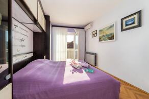 Apartment Stipe