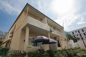 Apartment Stipe