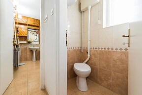 Apartment Stipe