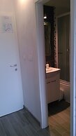 Apartments and Room Rest