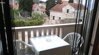 Apartments and Room Rest