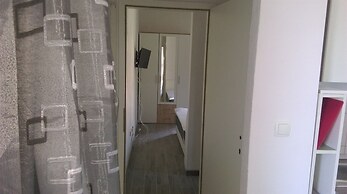 Apartments and Room Rest