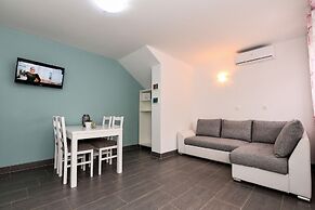 Apartment Gordana Mar