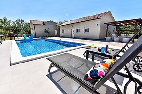 Apartment Gordana Mar