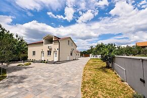 Apartment Gordana Mar