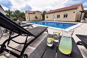 Apartment Gordana Mar