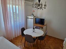 Apartments Smilja